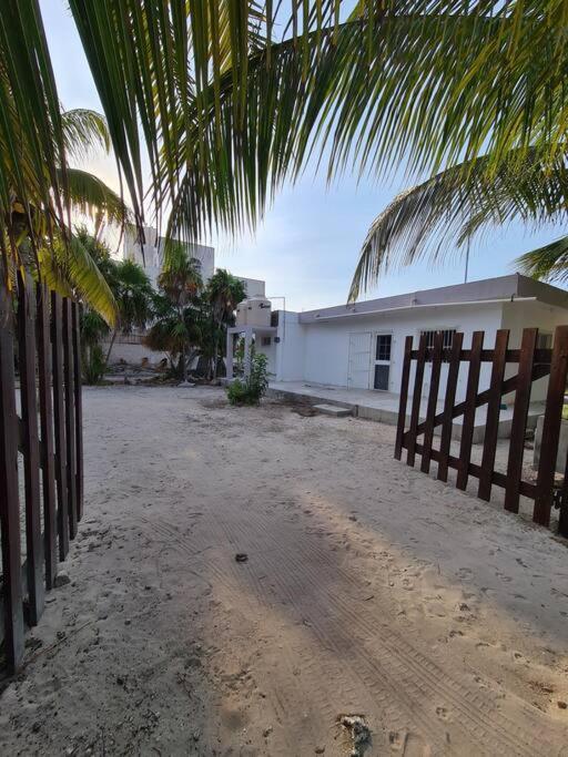 Апартаменты Casa Perla Marina, Pequena Casa Frente A La Playa. Эль-Куйо Экстерьер фото